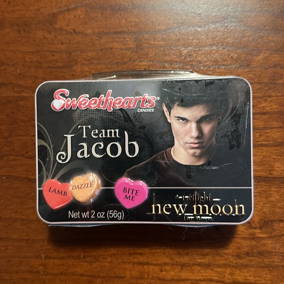 Set of Twilight Goodies - Picture 5 of 6